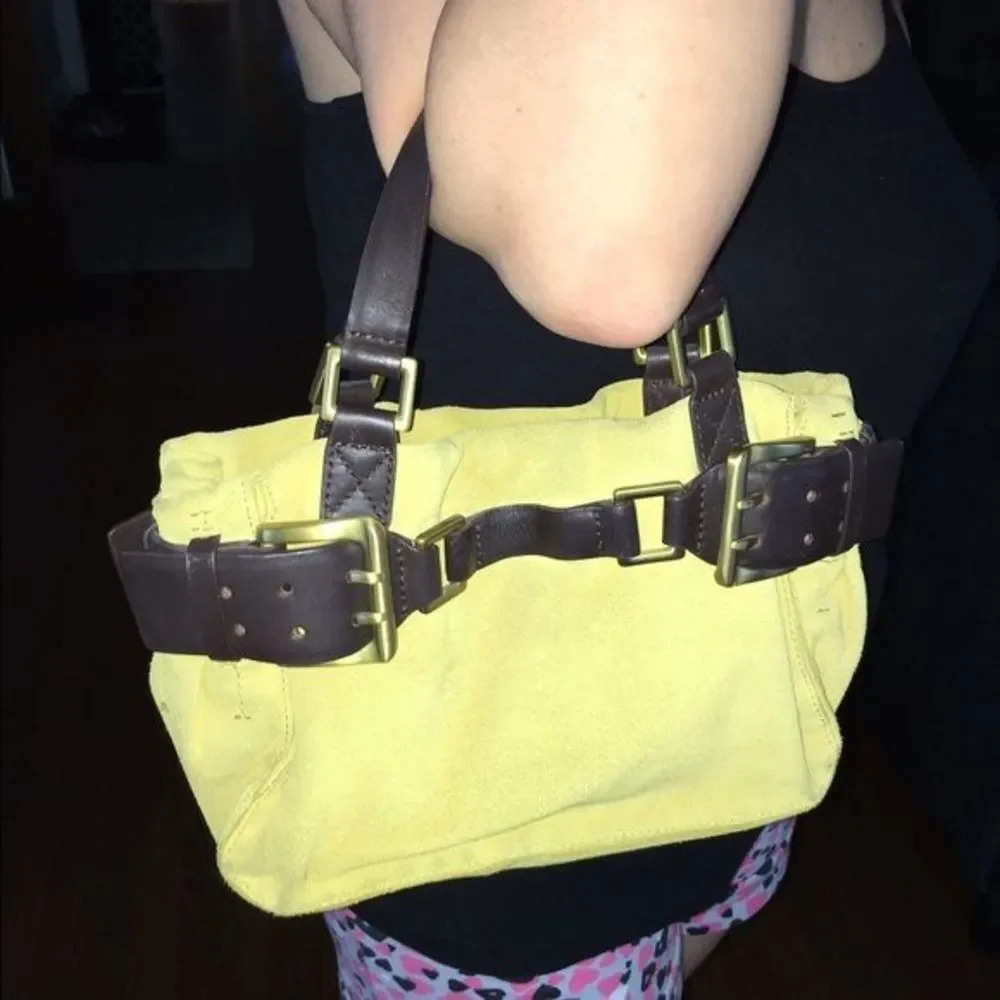 LAST CHANCE DKNY vintage yellow suede purse - Picture 2 of 5